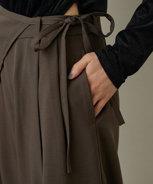 Omekashi（オメカシ）の「パンツスカーフセット（その他パンツ・レディース・ブラウン/ベージュ・38/36）」の16枚目の写真