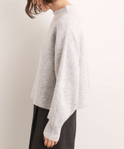 grove（グローブ）の「【洗える】ふんわりウール混ボトルネックニット（ニット/セーター・レディース・ライトグレー/ベージュ/オフホワイト/ピンク/ブルー系その他・02/03/01/04/05）」の6枚目の写真