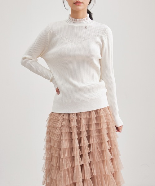 Lace Ladies(レースレディース)の「オフネック フリル チャーム付き ニット トップス(ニット/セーター・レディース・グレイッシュベージュ/ブラック/アイボリー/ダークグレー・FREE)」の18枚目の写真