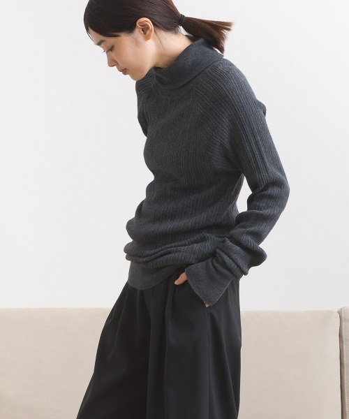 セール】ランダムテレコタートルネック袖くしゅくしゅ長袖ニット