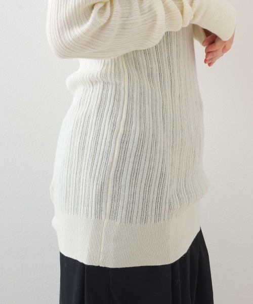 ランダムテレコタートルネック袖くしゅくしゅ長袖ニット（ニット