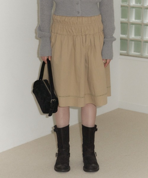 GIUNON(ジウノン)の「ladder lace gather skirt / ラダーレースギャザースカート(スカート・レディース・ベージュ/ブラック/ホワイト・FREE)」の3枚目の写真