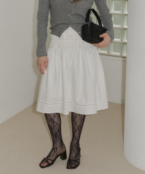 GIUNON(ジウノン)の「ladder lace gather skirt / ラダーレースギャザースカート(スカート・レディース・ベージュ/ブラック/ホワイト・FREE)」の6枚目の写真