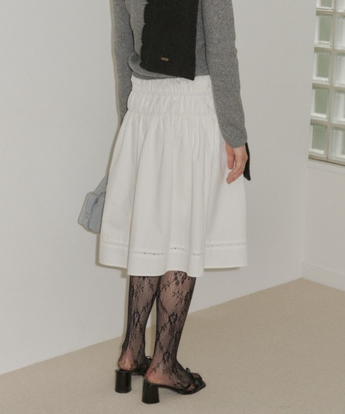 GIUNON(ジウノン)の「ladder lace gather skirt / ラダーレースギャザースカート(スカート・レディース・ベージュ/ブラック/ホワイト・FREE)」の12枚目の写真