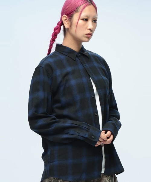 SAKAZEN（サカゼン）の「GLOVE HOUSE オンブレ フランネル チェック シャツ（シャツ/ブラウス・メンズ・ブラック/サックスブルー/ブルー/ホワイト/ベージュ・LL/M/L）」の5枚目の写真