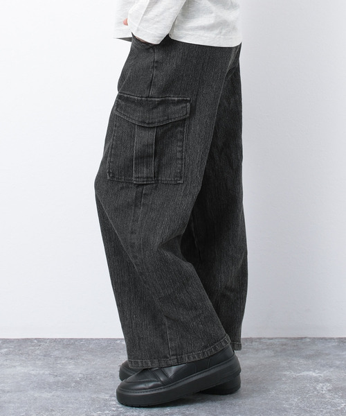 RiCO SUCRE(リコシュクレ)の「ワイドカーゴケミカルデニム(デニムパンツ・キッズ・ブラック/ネイビー・140/150/160)」の3枚目の写真