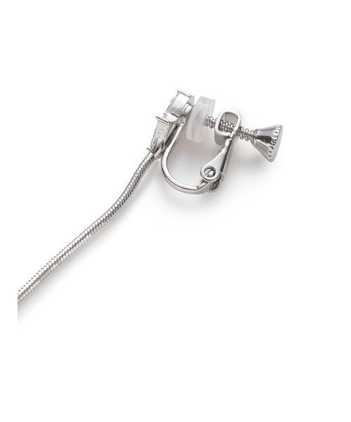 SNIDEL（スナイデル）の「ロングチェーンイヤリング（イヤリング・レディース・シルバー/ゴールド・F）」の5枚目の写真