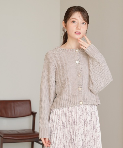 ASTORIA ODIER（アストリアオディール）の「ベロアモールアソートボタンカーディガン（カーディガン/ボレロ・レディース・ブラック/サックスブルー/ピンクベージュ/ホワイト・MEDIUM）」の5枚目の写真