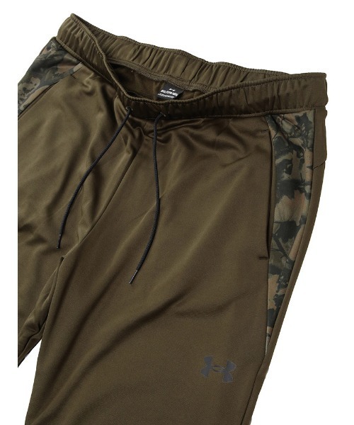 UNDER ARMOUR(アンダーアーマー)の「アンダーアーマー パンツ メンズ 大きいサイズ FITTED アーマーフリース カモ ジョガーパンツ トレーニング ランニング UNDER ARMOUR(その他パンツ・メンズ・ブラック/カーキ・3XL/4XL/5XL)」の14枚目の写真