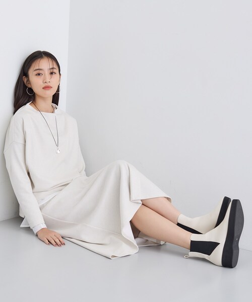 INDIVI（インディヴィ）の「【SETUP可能／洗える／UVケア】ライトジャージ ボトルネックトップス（Tシャツ/カットソー・レディース・オフホワイト/サックスブルー/ブラック/ダークグレー・05/13/15 /19/34/38）」の22枚目の写真