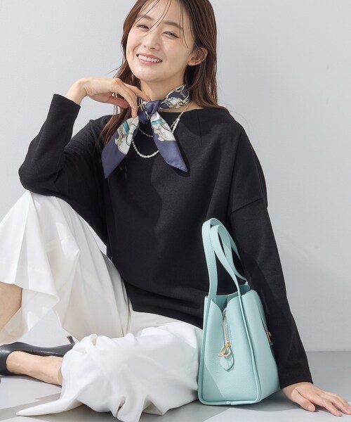 INDIVI（インディヴィ）の「【SETUP可能／洗える／UVケア】ライトジャージ ボトルネックトップス（Tシャツ/カットソー・レディース・オフホワイト/サックスブルー/ブラック/ダークグレー・05/13/15 /19/34/38）」の13枚目の写真