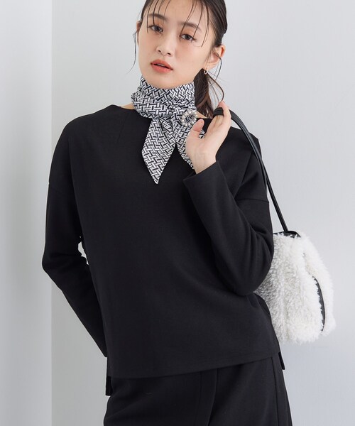 INDIVI（インディヴィ）の「【SETUP可能／洗える／UVケア】ライトジャージ ボトルネックトップス（Tシャツ/カットソー・レディース・オフホワイト/サックスブルー/ブラック/ダークグレー・05/13/15 /19/34/38）」の12枚目の写真