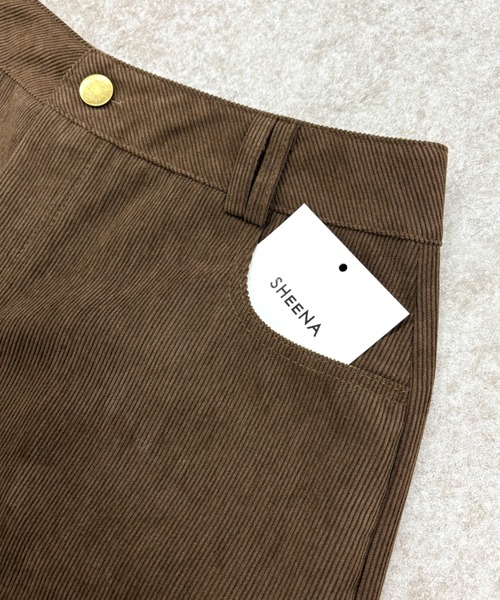 SHEENA(シーナ)の「コーデュロイショートパンツ(その他パンツ・レディース・ブラック/ブラウン/キャメル・M)」の21枚目の写真
