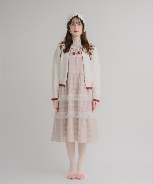 Lolime by mellfy memory(ロリミー バイ メルフィーメモリー)の「strawberry patch cardigan(カーディガン/ボレロ・レディース・ホワイト/グレー・FREE)」の7枚目の写真