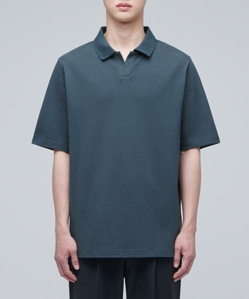 MUSINSA STANDARD（ムシンサスタンダード）の「スリットネックピケタートルネックシャツ[ターコイズ]（ポロシャツ・メンズ・その他・SMALL/MEDIUM/LARGE/X-LARGE/XX-LARGE/XXX-LARGE）」の2枚目の写真