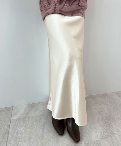 Futier land（フューティアランド）の「厚地サテンスカート（スカート・レディース・アイボリー/ブラック/ブラウン・MEDIUM/LARGE）」の19枚目の写真