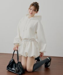 Chico（チコ）の「スウェットバルーンミニワンピース（ワンピース・レディース）」