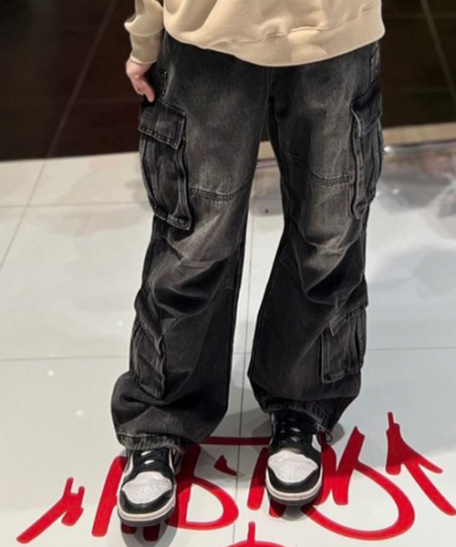 DOUBLE JD(ダブルジェイディー)の「デニムクアドラカーゴパンツ(ブラック)(デニムパンツ・レディース・その他・MEDIUM/LARGE)」の1枚目の写真