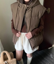 パーカーデザインダウンベスト