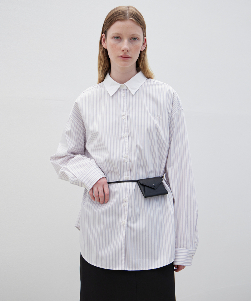 LEVAR(レバー)の「Stripe Cotton Relaxed Shirt - White/Grey(シャツ/ブラウス・レディース・ライトグレー・FREE)」の2枚目の写真
