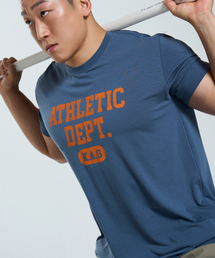 KHAKI GRADO（カーキグラド）の「K.A.G Athletic Dept. スタンダードフィット 半袖Tシャツ (グレー ブルー)（Tシャツ/カットソー）」