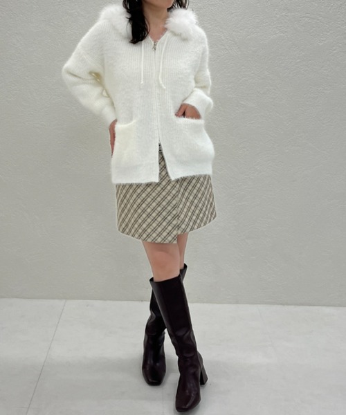 31 Sons de mode（トランテアン　ソン　ドゥ　モード）の「2025秋冬新作 一部店舗限定 ファーふわもこボアパーカー（パーカー・レディース・パープル/ホワイト・ﾌﾘ-）」の3枚目の写真