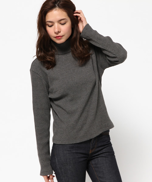 MOUSSY(マウジー)の「Turtle Neck tops(Tシャツ/カットソー・レディース・チャコールグレー/オフホワイト/イエロー系その他・FREE)」の3枚目の写真