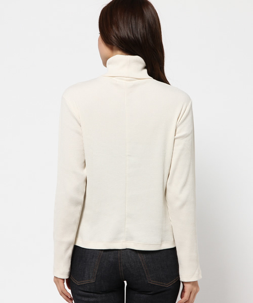 MOUSSY(マウジー)の「Turtle Neck tops(Tシャツ/カットソー・レディース・チャコールグレー/オフホワイト/イエロー系その他・FREE)」の6枚目の写真