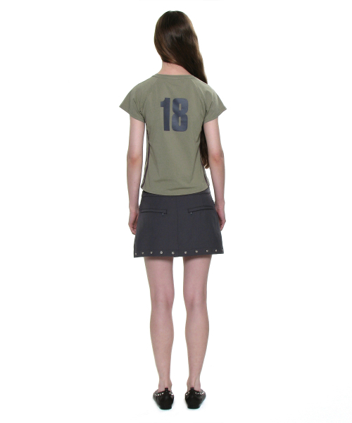 PARTIMENTO WOMEN(パルティメントウィメン)の「ナンバリングプリンテッドT_ライトカーキ(Tシャツ/カットソー・レディース・その他・ONE SIZE)」の4枚目の写真