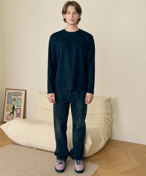 BASIC HOUSE(ベーシックハウス)の「ニットライクラウンドネック長袖TシャツブラックLZTS6105(Tシャツ/カットソー・メンズ・ブラック・FREE)」の5枚目の写真