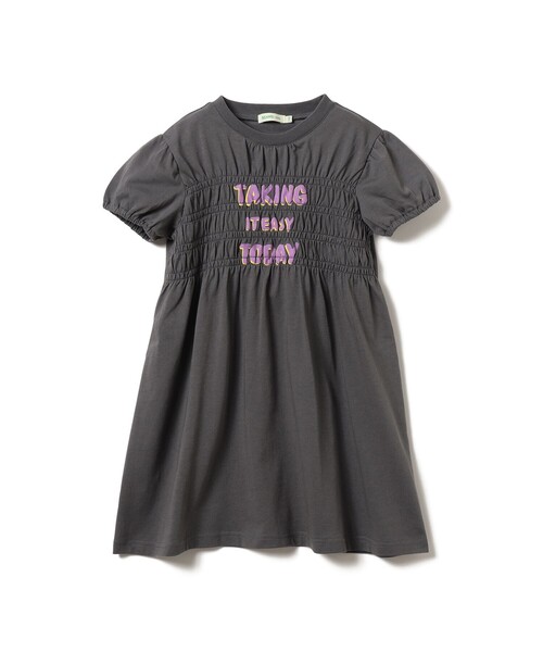 BEAMS mini(ビームスミニ)の「シャーリング カット ワンピース 2026SS(90~140cm)(ワンピース・キッズ・イエロー系その他4/チャコールグレー・140/130/120/110/100/90)」の19枚目の写真