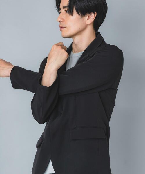 URBAN RESEARCH ROSSO MEN（アーバンリサーチロッソメン）の「『WEB限定』『イージーケア / 防シワ』ハイパフォーマンス快適セットアップ（セットアップ・メンズ・ブラック/チャコールグレー/ネイビー・SMALL/MEDIUM/LARGE/X-LARGE）」の5枚目の写真