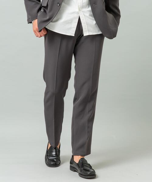 URBAN RESEARCH ROSSO MEN（アーバンリサーチロッソメン）の「『WEB限定』『イージーケア』ハイパフォーマンス快適セットアップ（セットアップ・メンズ・ブラック/チャコールグレー/ネイビー・SMALL/MEDIUM/LARGE/X-LARGE）」の9枚目の写真