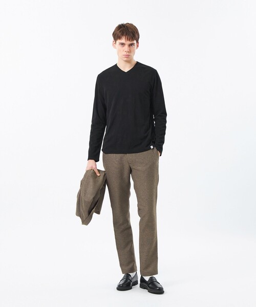MACKINTOSH PHILOSOPHY（ﾏｯｷﾝﾄｯｼｭ ﾌｨﾛｿﾌｨｰ）の「VネックロンT ストレッチミラノリブ（Tシャツ/カットソー・メンズ・ライトブルー/ホワイト/ブラック/グレー系その他・38/40）」の7枚目の写真