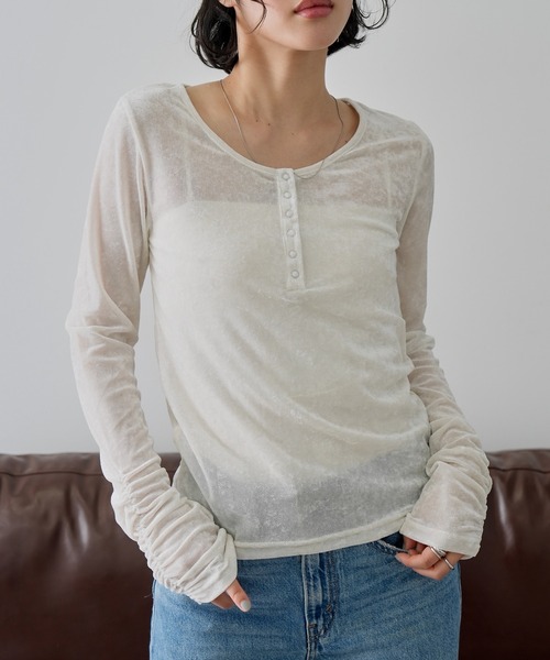 NOGLE(ノグル)の「【NOGLE/ノグル】シアーベロアヘンリーネックトップス(Tシャツ/カットソー・レディース・ブラック/ホワイト/グレー/ブラウン・FREE)」の20枚目の写真