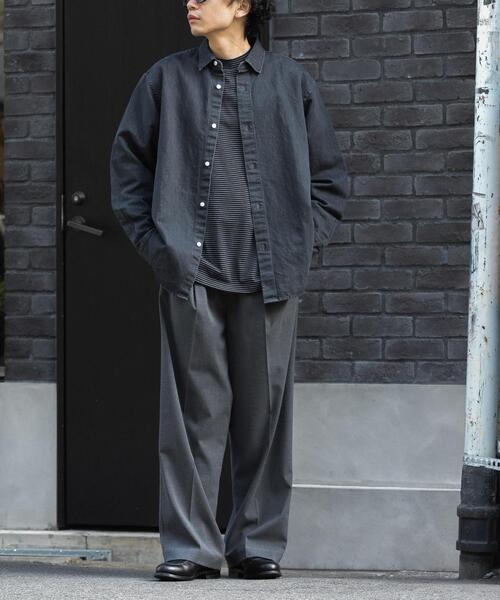 FORK&SPOON(フォークアンドスプーン)の「FORK&SPOON ペーパーデニムシャツ(シャツ/ブラウス・メンズ・ブラック/ブルー・4/5)」の7枚目の写真