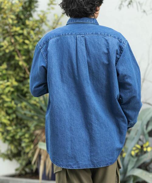 FORK&SPOON(フォークアンドスプーン)の「FORK&SPOON ペーパーデニムシャツ(シャツ/ブラウス・メンズ・ブラック/ブルー・4/5)」の12枚目の写真