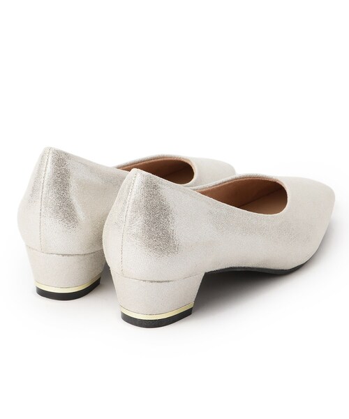 ITS'DEMO（イッツデモ）の「【クッション性／静音】ローヒールベーシックパンプス（パンプス・レディース・ブラック/ピンクゴールド/シルバー・40/38）」の7枚目の写真