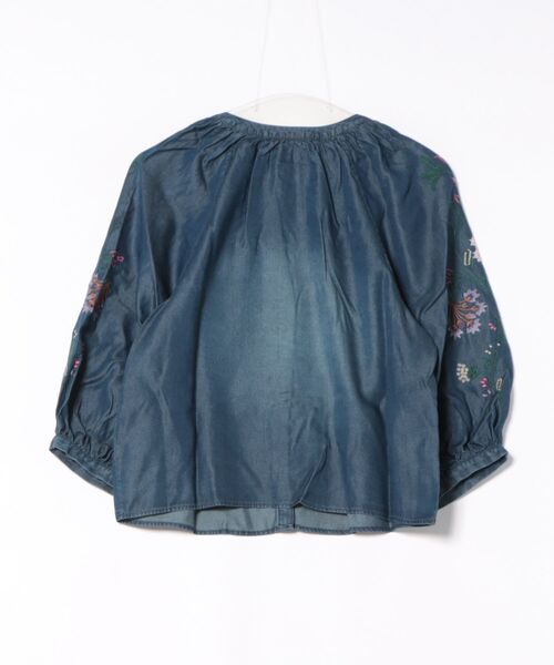 Desigual(デシグアル)の「刺繍入りランタンブラウス(シャツ/ブラウス・レディース・ブルー・L/M/S/XS/XL)」の3枚目の写真