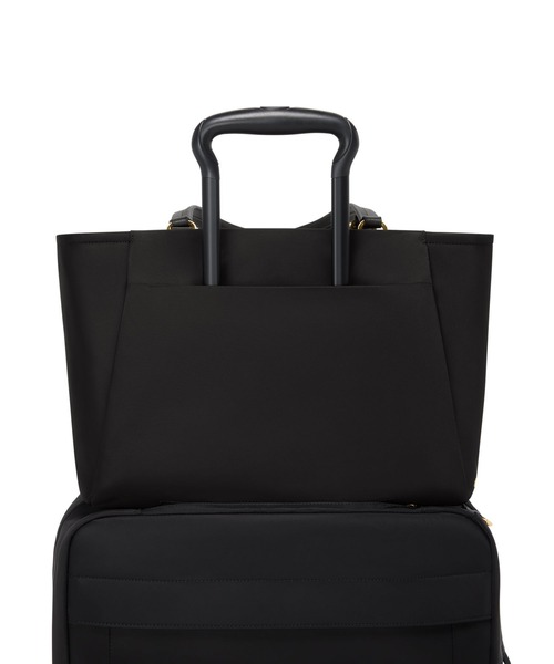 TUMI(トゥミ)の「VOYAGEUR 「ヴァレッタ」ミディアム・トート(A4/PC13インチまで対応)(トートバッグ・レディース・インディゴブルー/オートミール/ブラック×グレー・FREE)」の15枚目の写真