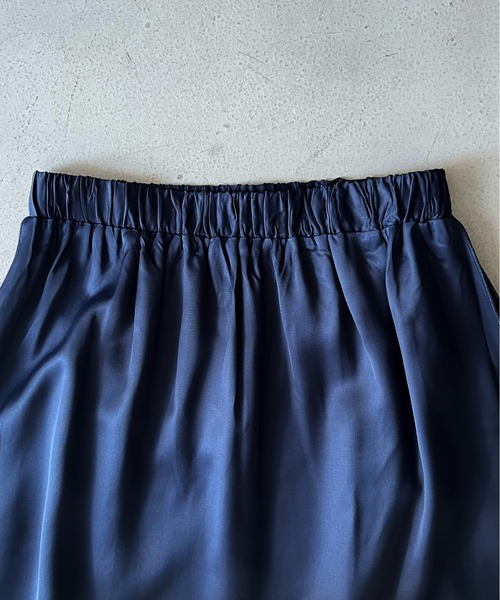 BASERANGE（ベースレンジ）の「Baserange Clavo skirt（スカート・レディース・ブラック×ブルー・SMALL/X-SMALL）」の4枚目の写真