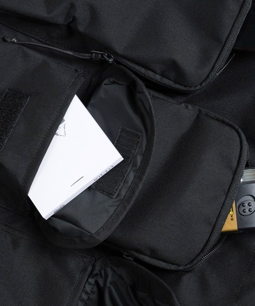 BAICYCLON by Bagjack（バイシクロン バイ バグジャック）の「【BAICYCLON】MULTI POCKETS 2WAY TOTE (LARGE) BCL-67（トートバッグ・メンズ・ブラック・FREE）」の11枚目の写真