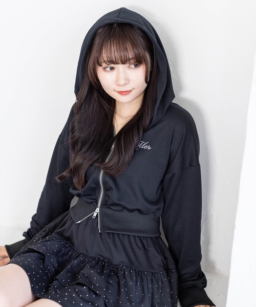 clear（クリア）の「ワンポイントラインストーンパーカー(セット可)[カジュアル 着回し抜群 大人]≪新作≫（パーカー・レディース・ブラック/グレー・F）」の9枚目の写真