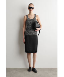 PLINTH レザー クロスボディバッグ