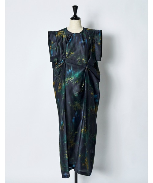 RUMCHE(ラムシェ)の「Corn Graphic Dress / コーングラフィックドレス(ワンピース・レディース・ネイビー・SMALL/MEDIUM)」の8枚目の写真