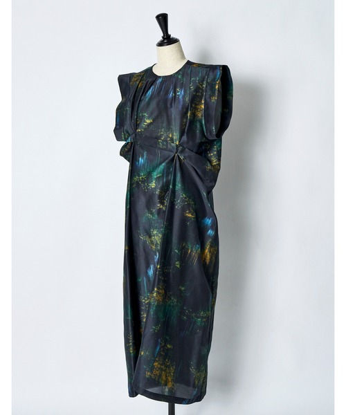 RUMCHE(ラムシェ)の「Corn Graphic Dress / コーングラフィックドレス(ワンピース・レディース・ネイビー・SMALL/MEDIUM)」の7枚目の写真