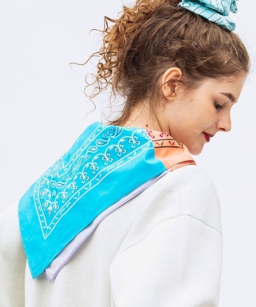 niko and...（ニコアンド）の「オリジナルアソートコットンバンダナ（ストール/ショール・レディース・ネイビー/その他2/その他1/イエロー/レッド/ホワイト・0）」の5枚目の写真