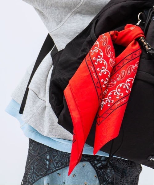 niko and...（ニコアンド）の「オリジナルアソートコットンバンダナ（ストール/ショール・レディース・ネイビー/その他2/その他1/イエロー/レッド/ホワイト・0）」の4枚目の写真