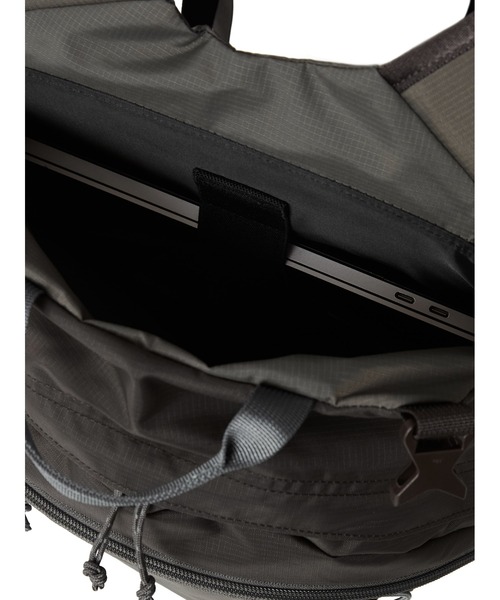 thisisneverthat(ディスイズネバーザット)の「SP-Logo Field Backpack 28(バックパック/リュック・メンズ・ブラック/チャコール・FREE)」の19枚目の写真