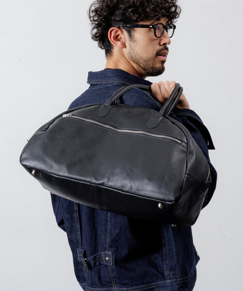Firsthand(ファーストハンド)の「Firsthand/ファーストハンド Big Leather Boston bag / レザーボストンバッグ / 牛革 / 撥水レザー / A4収納可能(ボストンバッグ・メンズ・ブラック・ONE SIZE)」の3枚目の写真